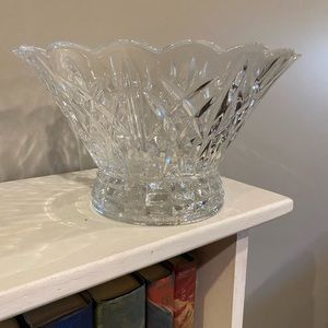 Cristal d'Arques Crystal Bowl, Made in France, Scalloped Edge, Clear Crystal Cut